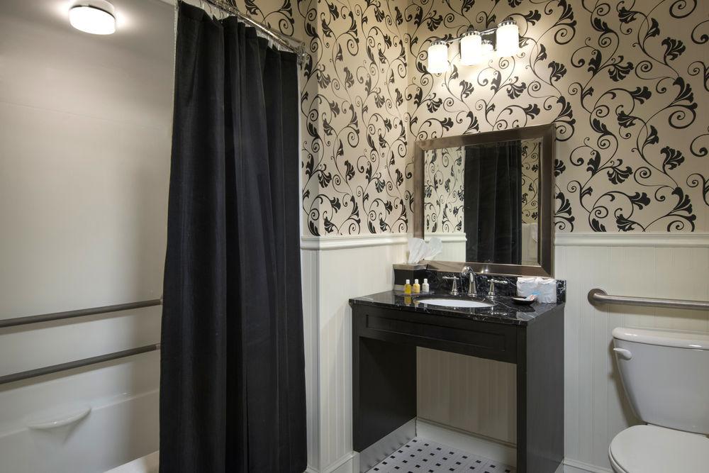 Fairfield Inn & Suites By Marriott Keene Downtown Екстериор снимка