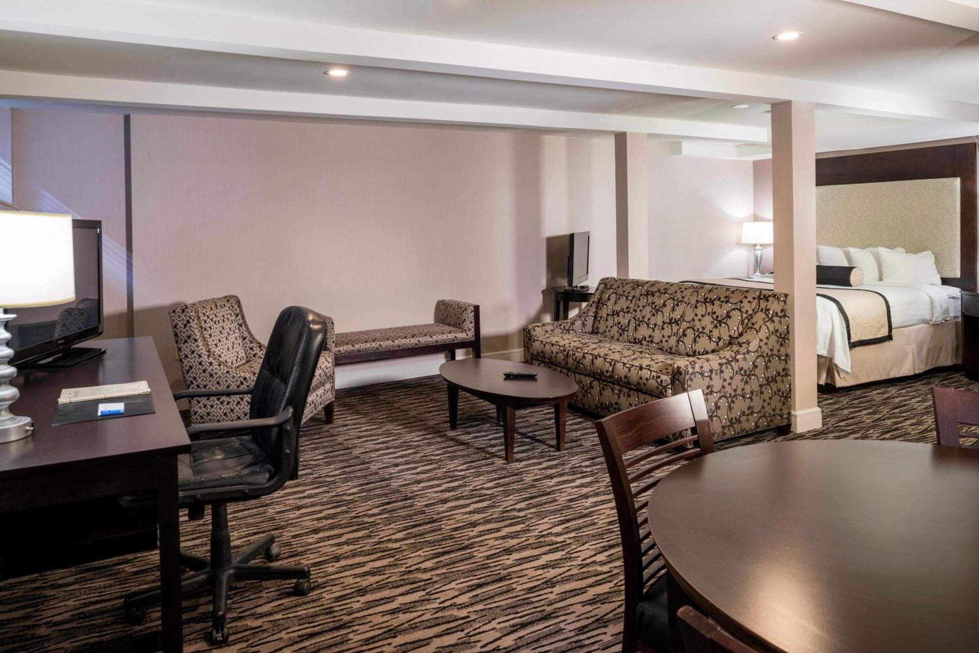 Fairfield Inn & Suites By Marriott Keene Downtown Екстериор снимка