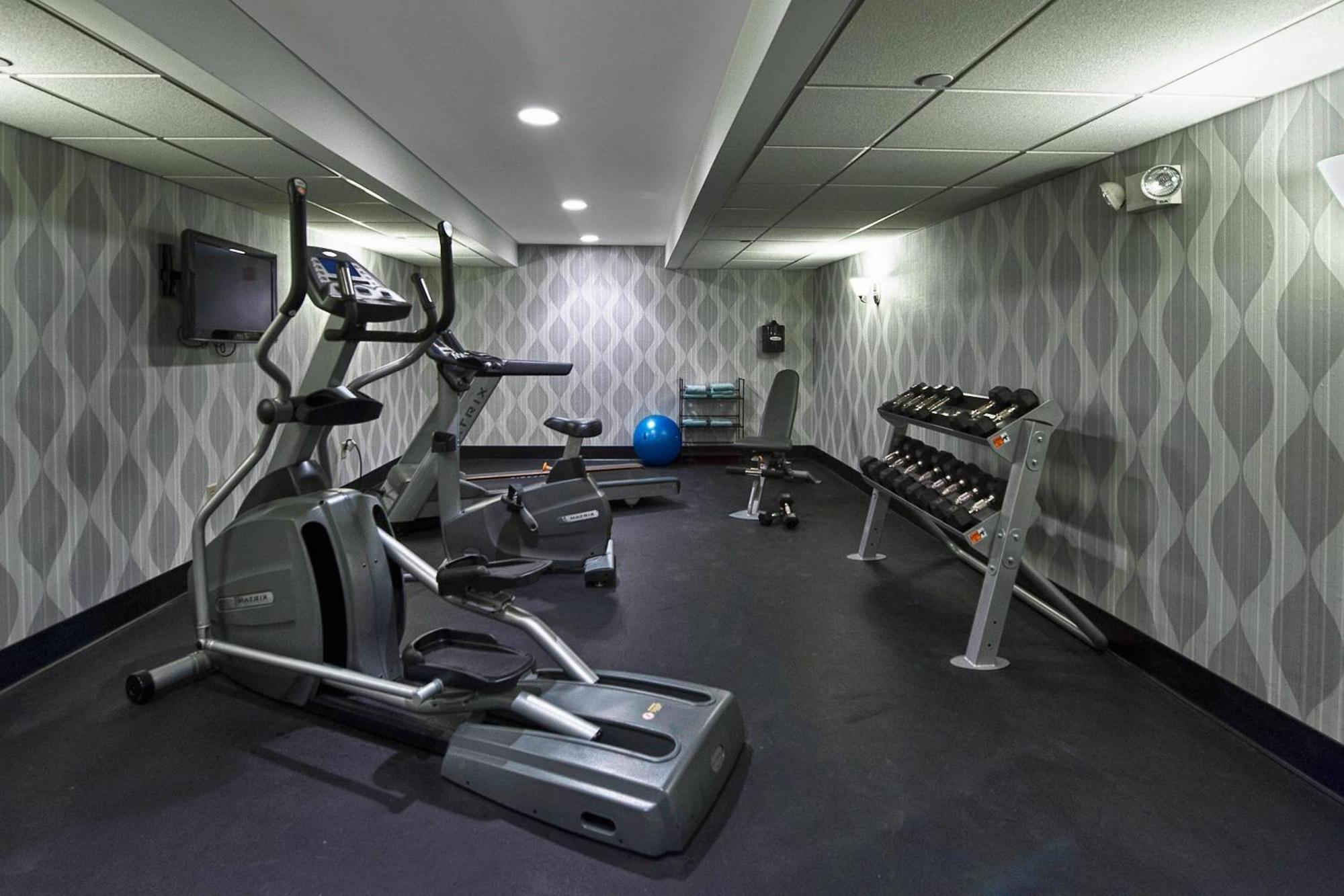 Fairfield Inn & Suites By Marriott Keene Downtown Екстериор снимка