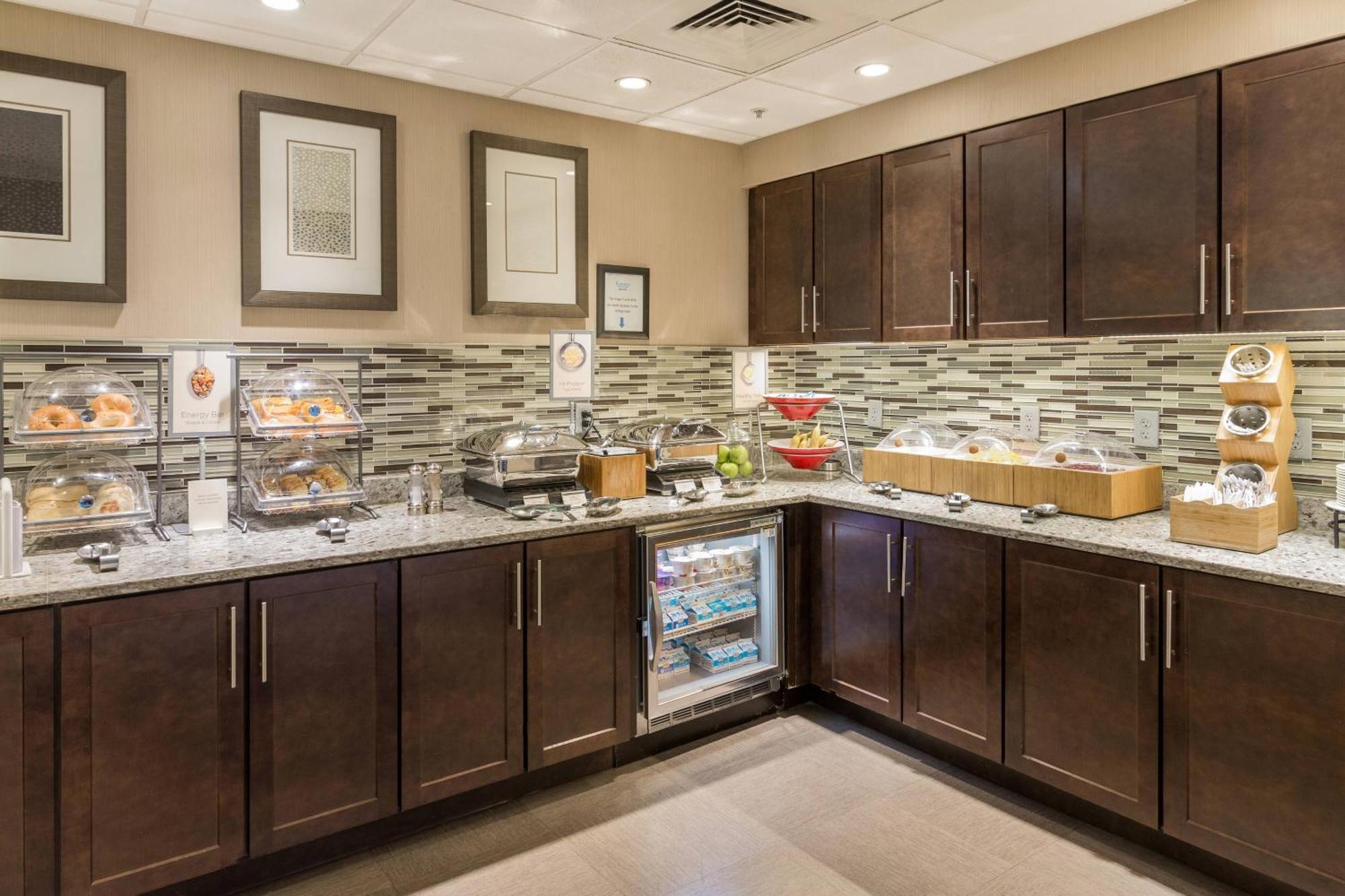 Fairfield Inn & Suites By Marriott Keene Downtown Екстериор снимка
