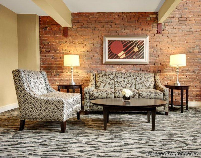 Fairfield Inn & Suites By Marriott Keene Downtown Екстериор снимка